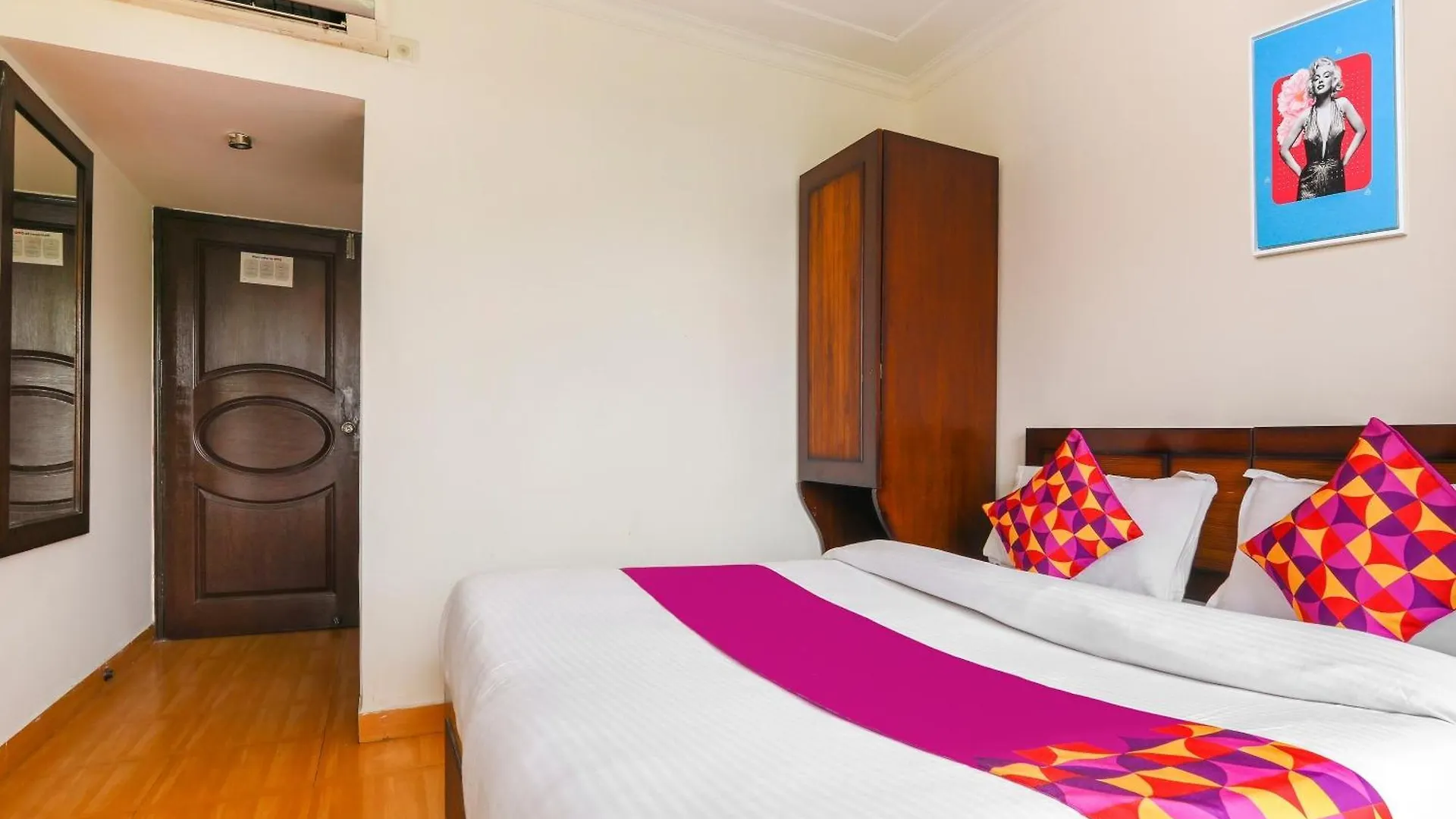 Hotel O Sky Hotel Near Inox Gurgaon Dreamz
