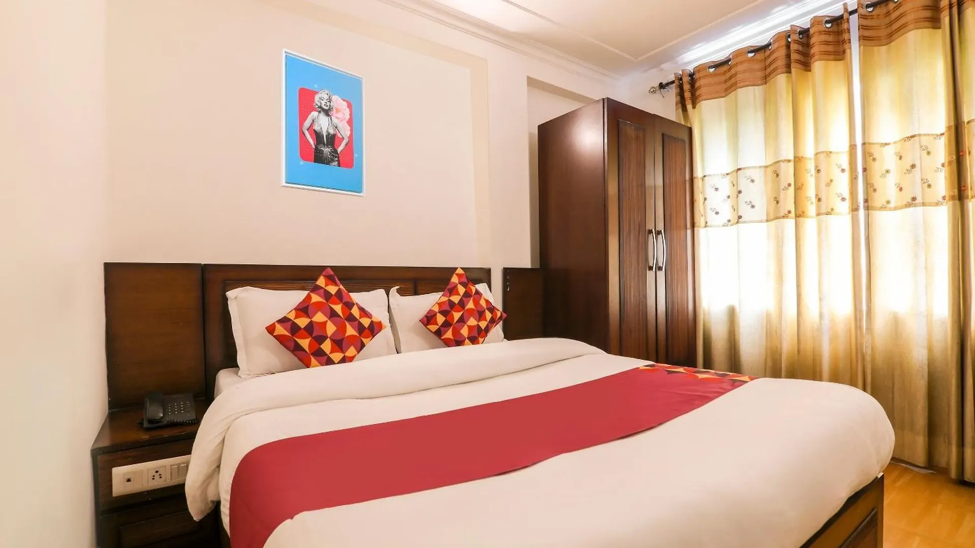 Hotel O Sky Hotel Near Inox Gurgaon Dreamz
