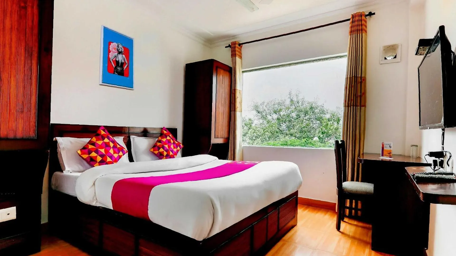 Hotel O Sky Hotel Near Inox Gurgaon Dreamz